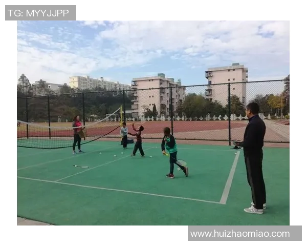 刘芳独家揭秘羽毛球技巧与训练心得分享助你提升球技